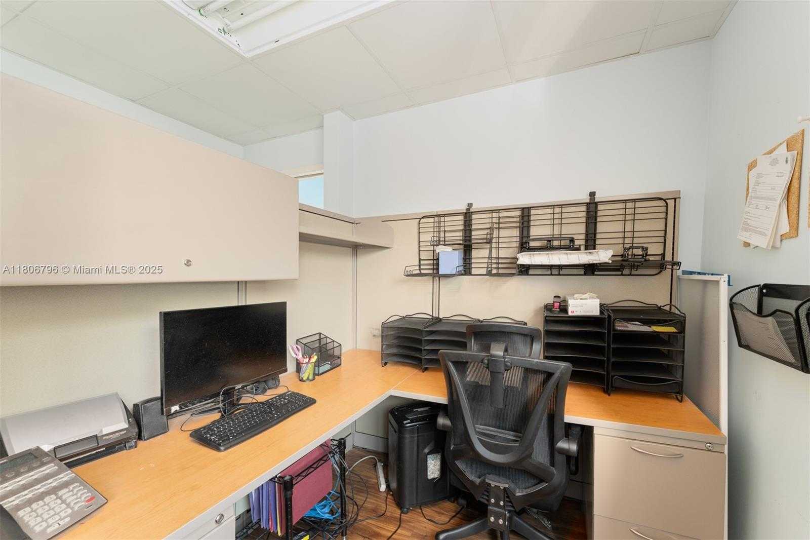 Small Image of 1378 CORAL WAY #3, Miami Number 8