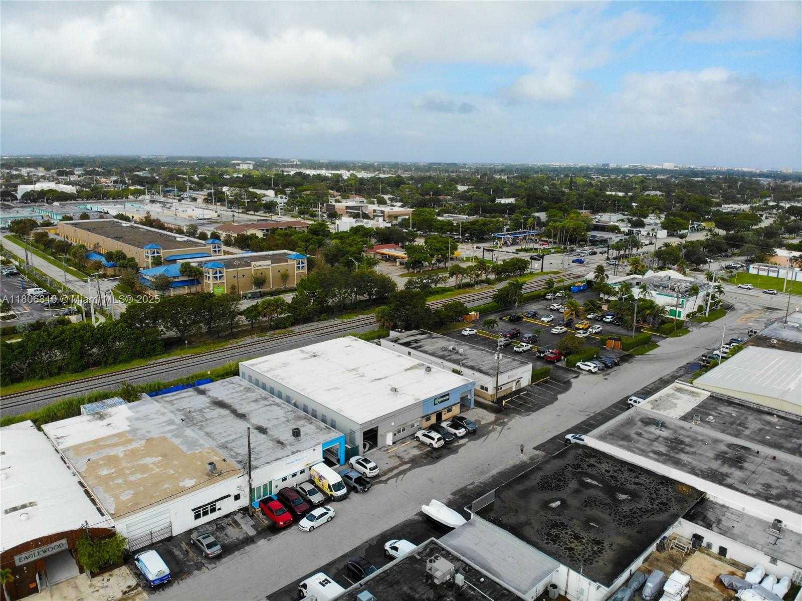 Small Image of 3031 NORTH EAST 12TH TER, Oakland Park Number 12