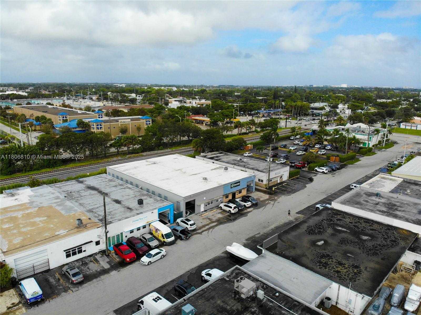 Small Image of 3031 NORTH EAST 12TH TER, Oakland Park Number 15
