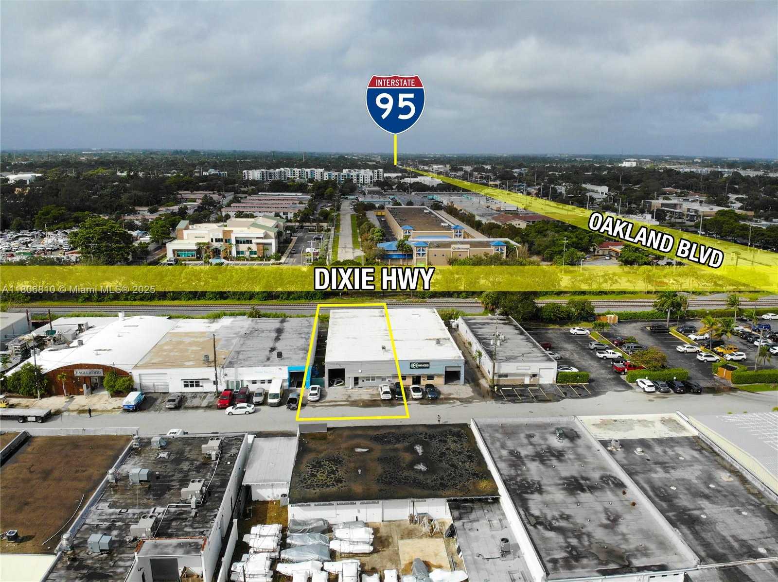 Small Image of 3031 NORTH EAST 12TH TER, Oakland Park Number 5