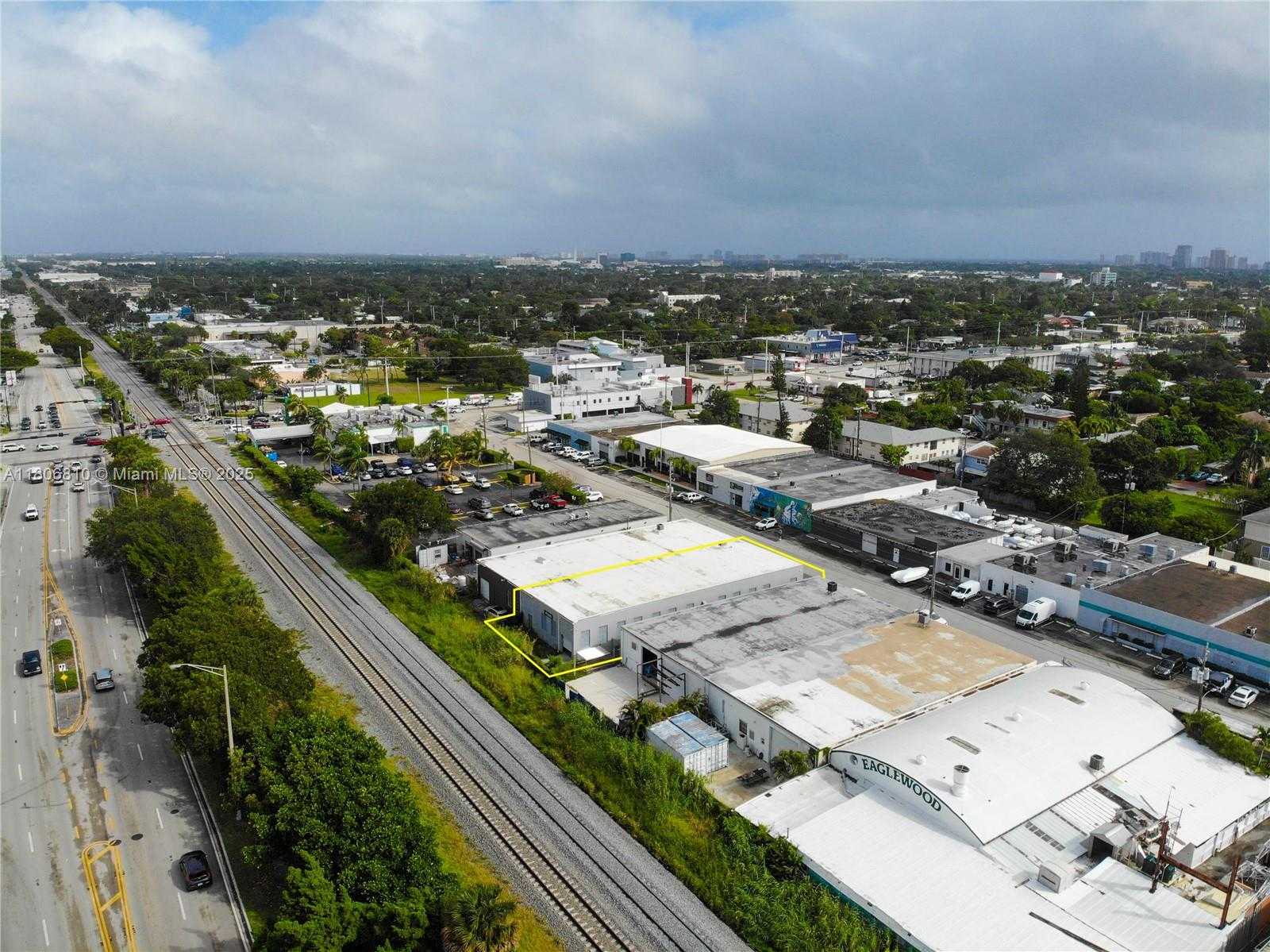 Small Image of 3031 NORTH EAST 12TH TER, Oakland Park Number 7