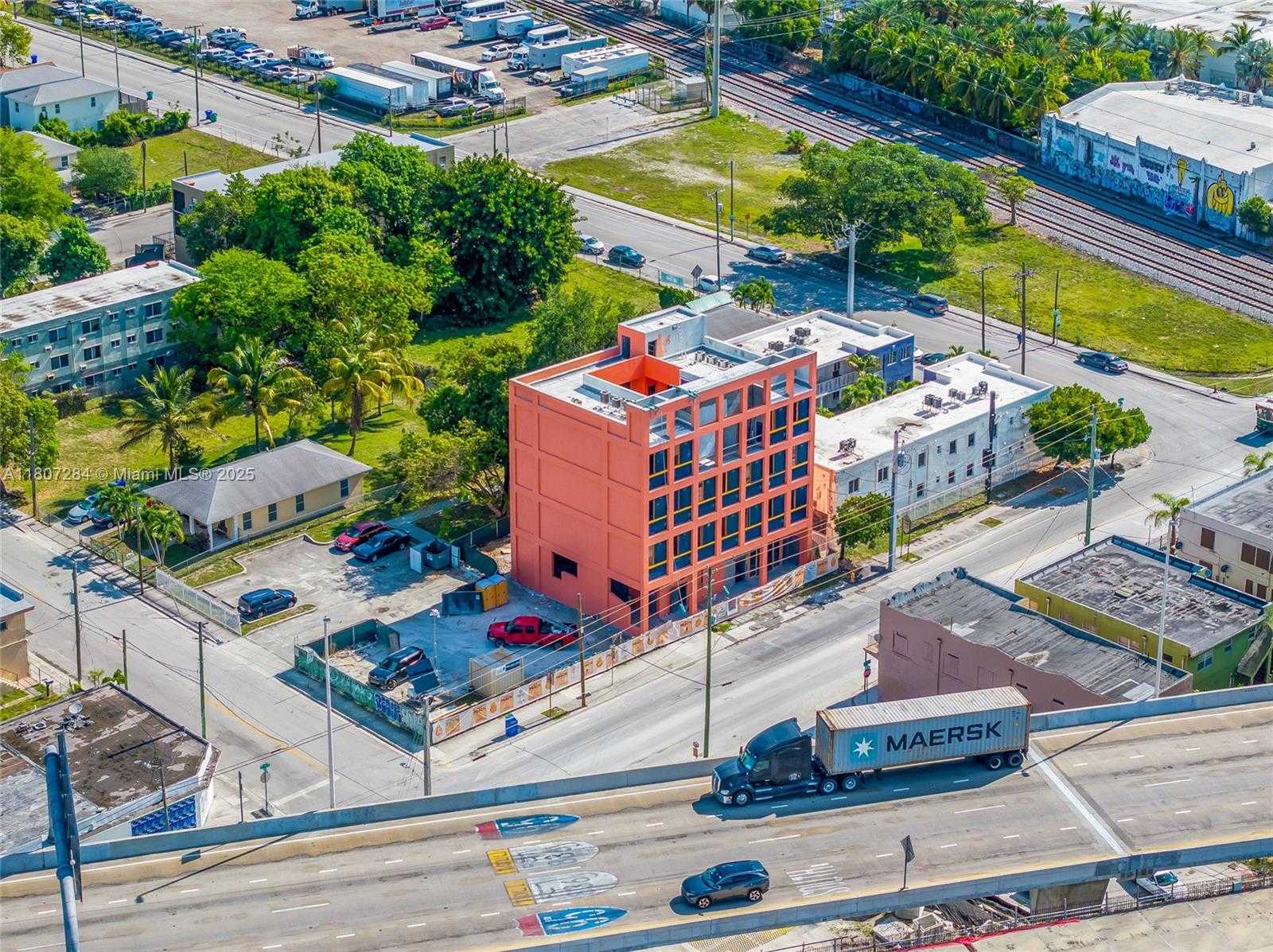 Small Image of 123 NORTH WEST 14TH ST, Miami Number 4