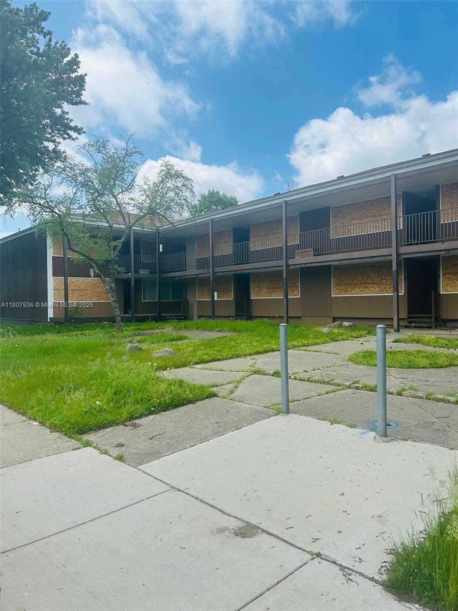 Small Image of 16501 GREENFIELD, Out of City Number 3