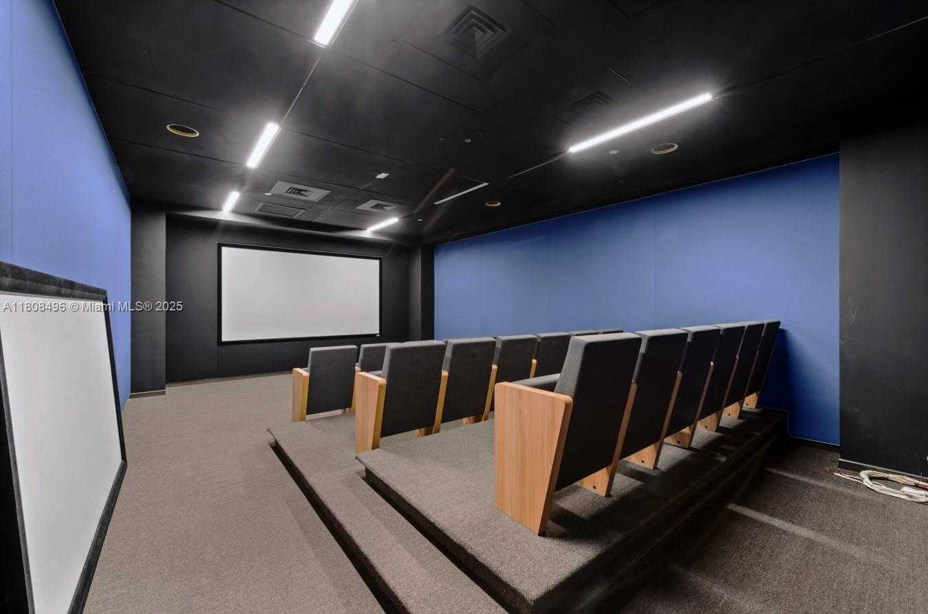 Small Image of 2020 PONCE DE LEON BLVD #8th Floor, Coral Gables Number 5