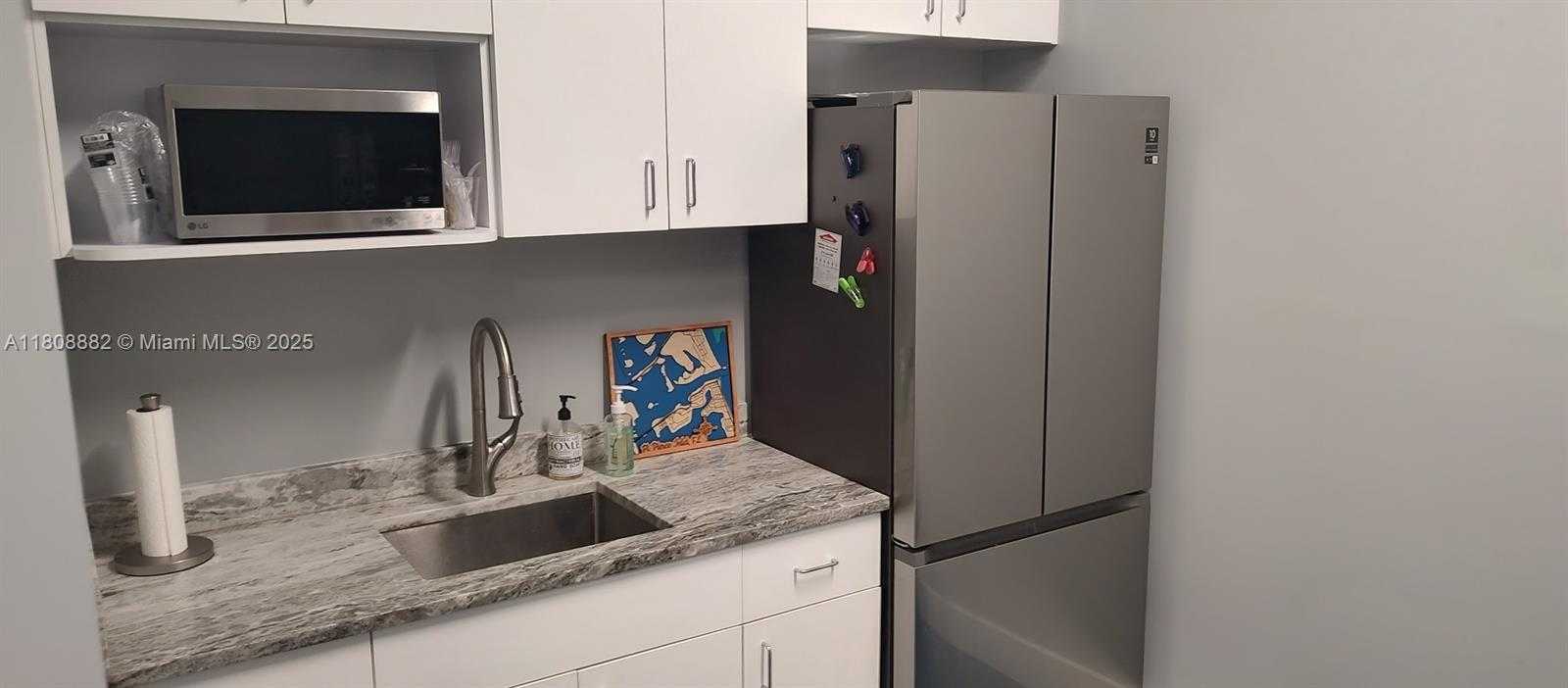 Small Image of 825 SEAWAY DR, Fort Pierce Number 10