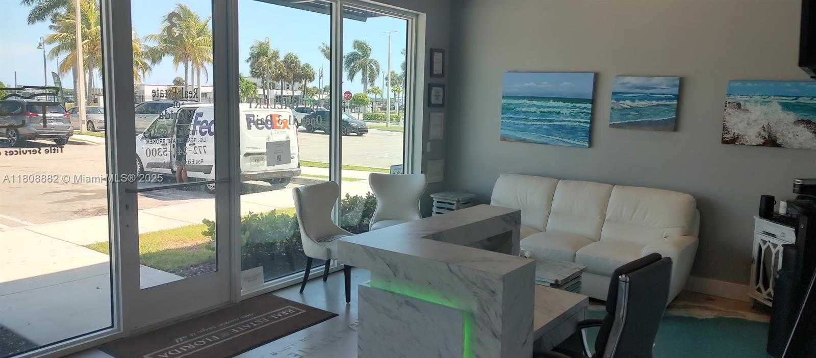 Small Image of 825 SEAWAY DR, Fort Pierce Number 4