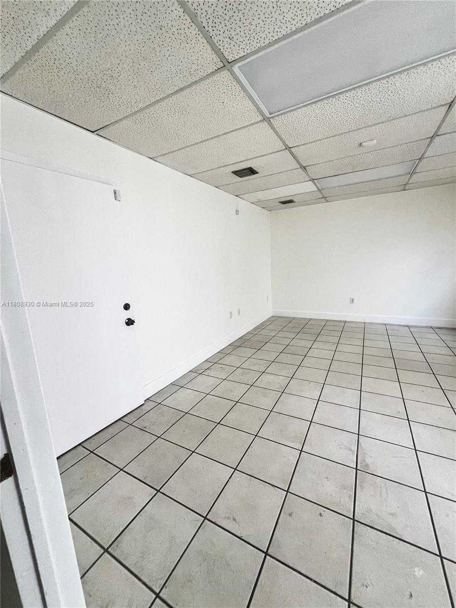 Small Image of 8000 NORTH WEST 31ST ST #18, Doral Number 5