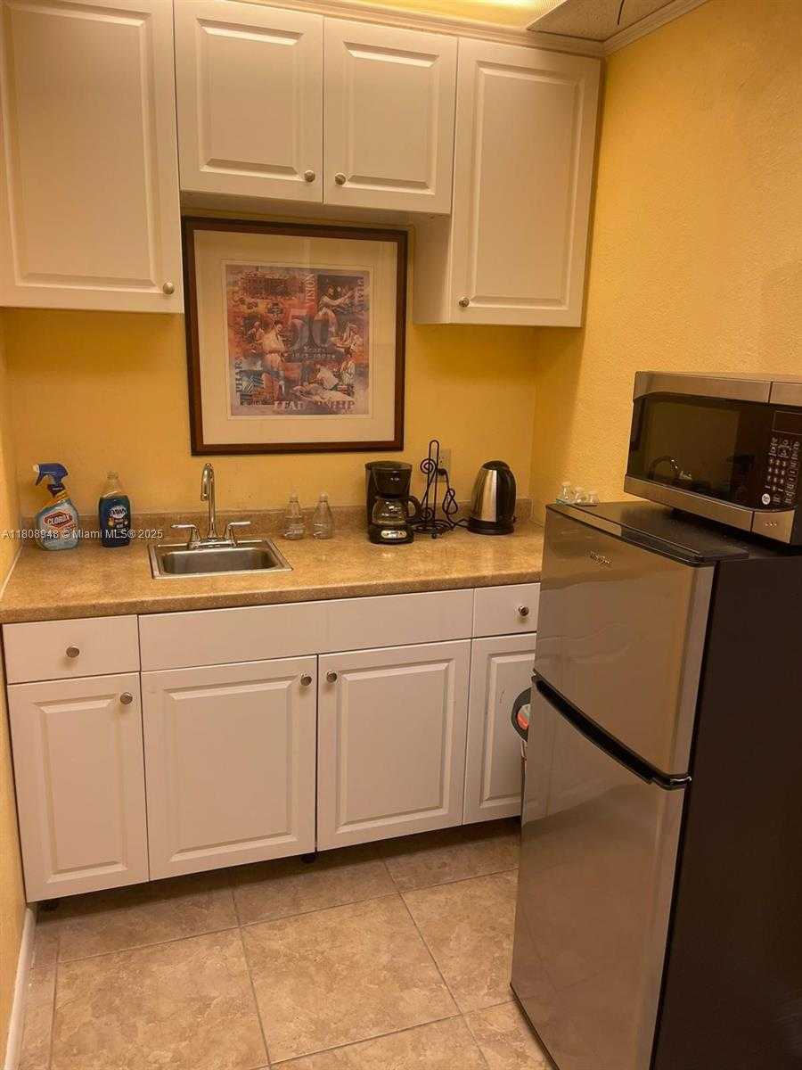 Small Image of 2331 NORTH STATE ROAD 7 #121, Lauderhill Number 5