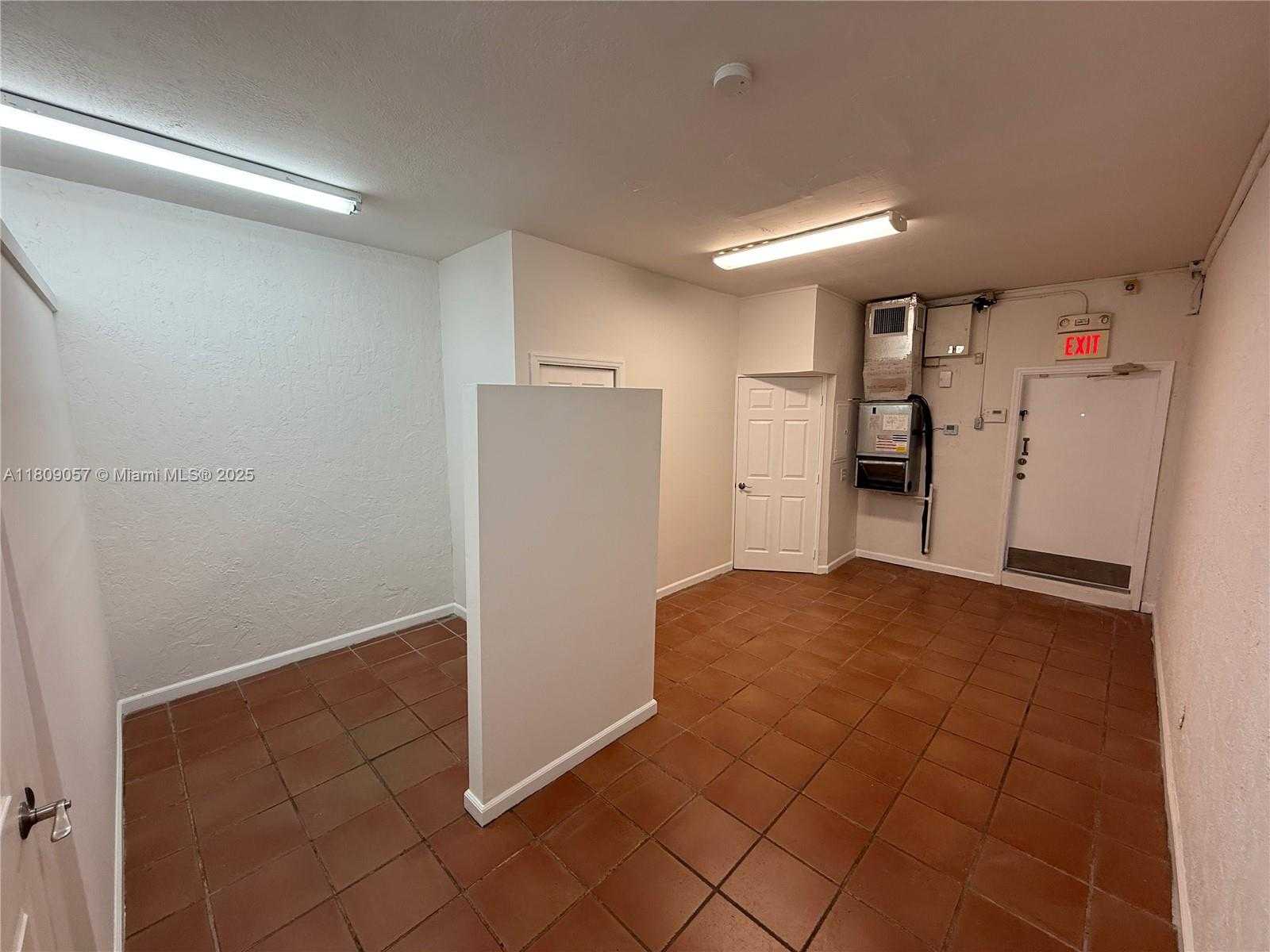 Small Image of 8320 SOUTH WEST 124TH ST, Pinecrest Number 9