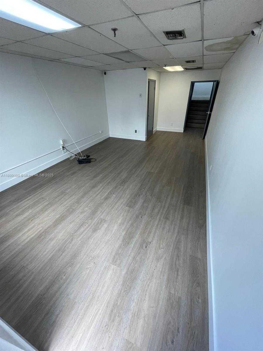 Small Image of 9387 NORTH WEST 13TH ST #7, Doral Number 10