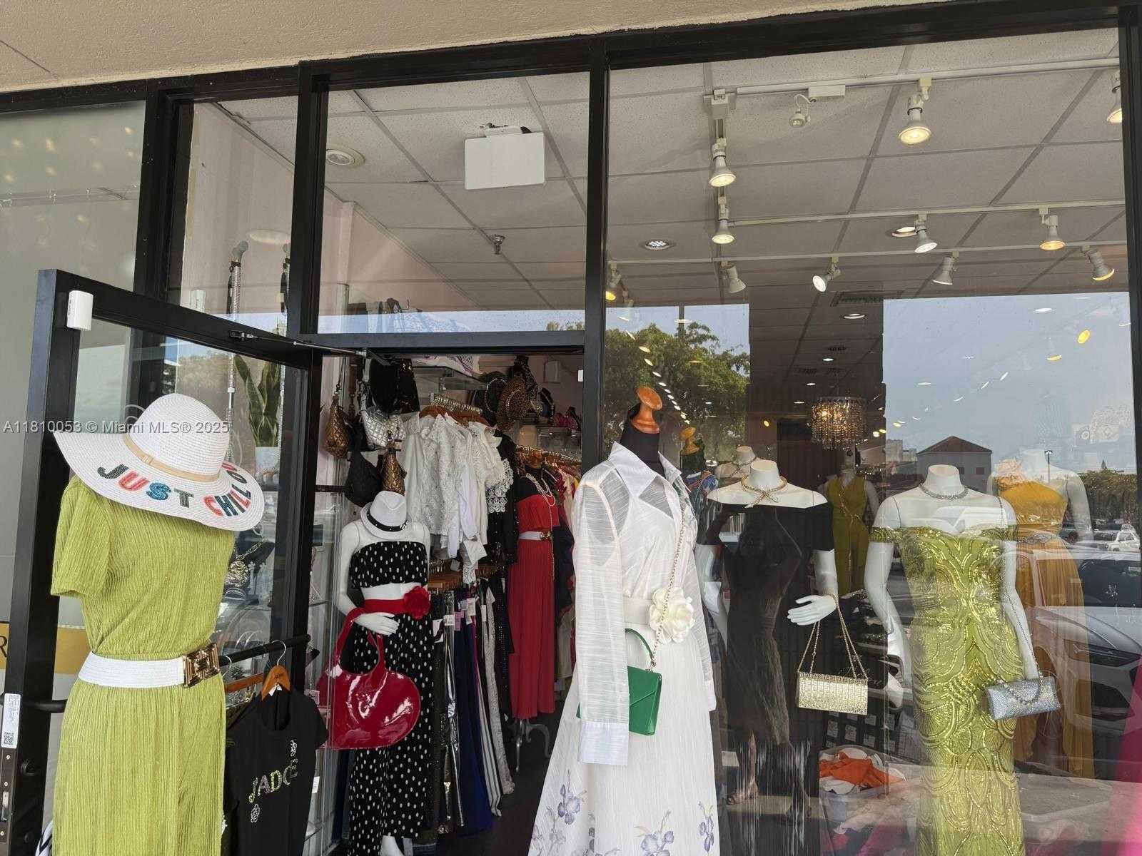 Small Image of 20401 BISCAYNE BLVD, Aventura Number 2