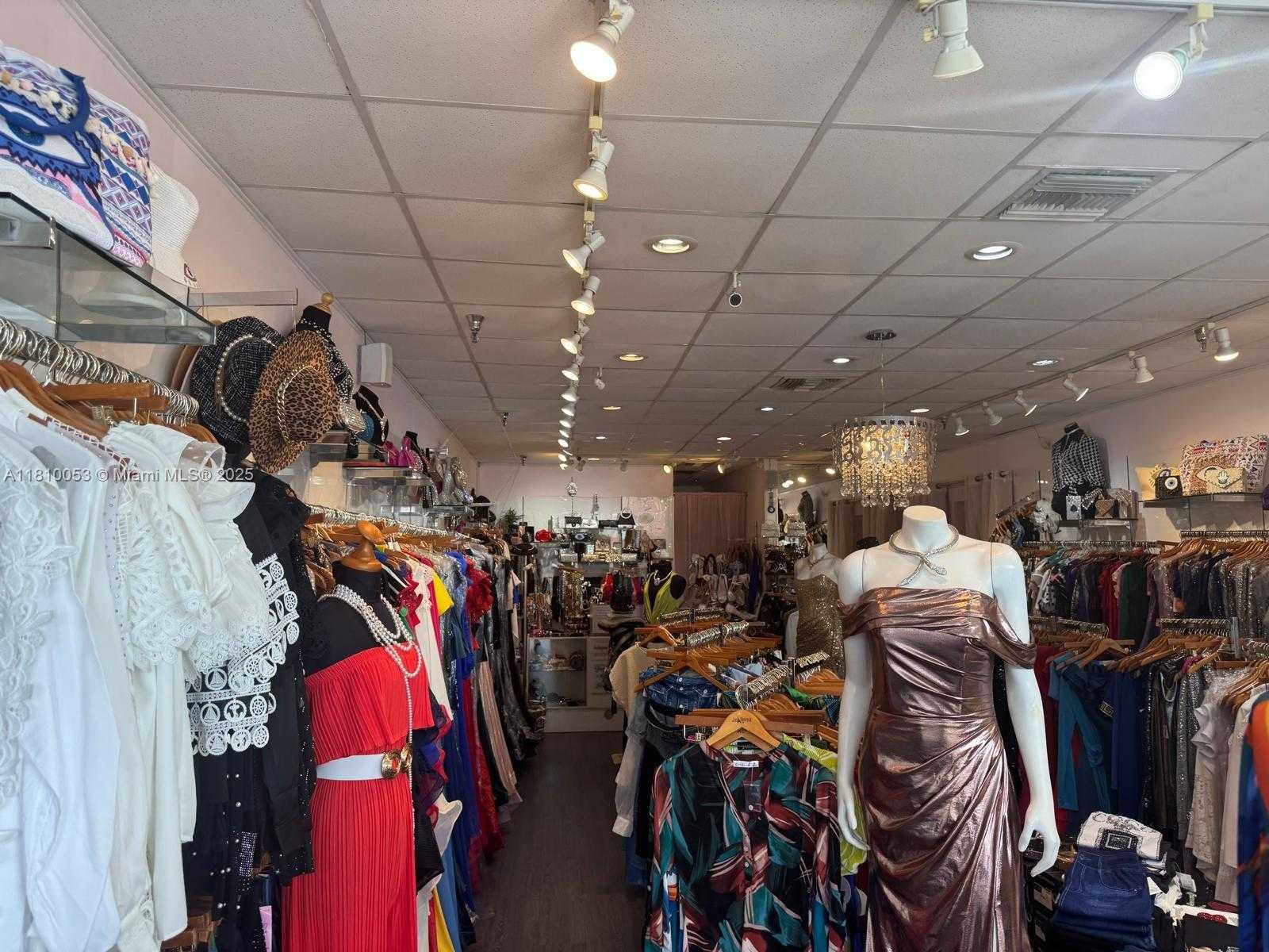 Small Image of 20401 BISCAYNE BLVD, Aventura Number 6