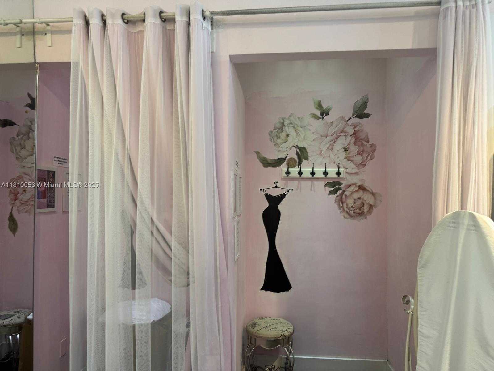 Small Image of 20401 BISCAYNE BLVD, Aventura Number 8