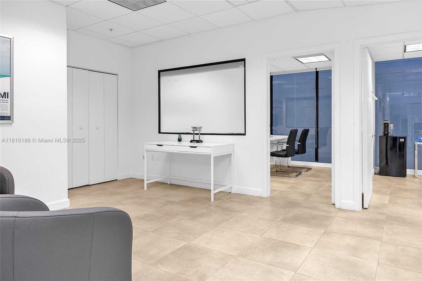 Small Image of 1110 BRICKELL AVE #806, Miami Number 10