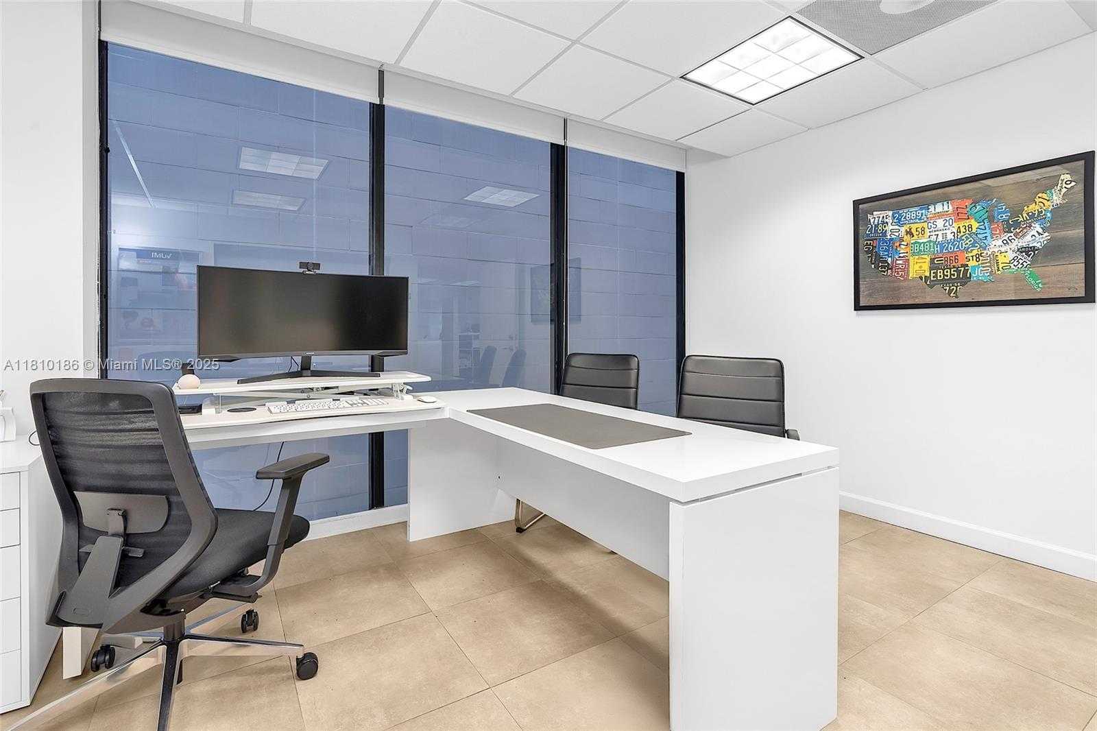 Small Image of 1110 BRICKELL AVE #806, Miami Number 19