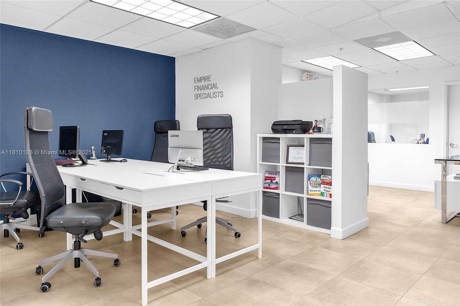 Small Image of 1110 BRICKELL AVE #806, Miami Number 4