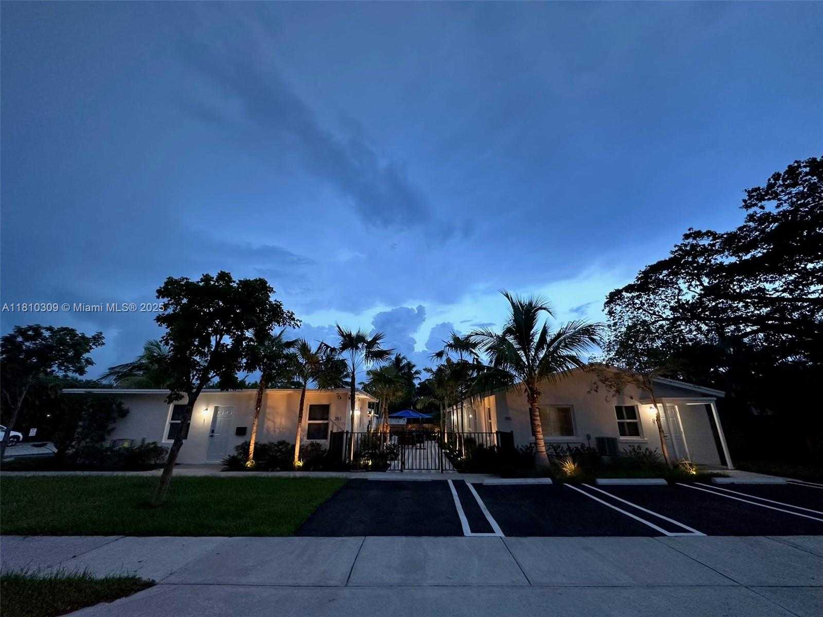 Small Image of Delray Beach Number 11