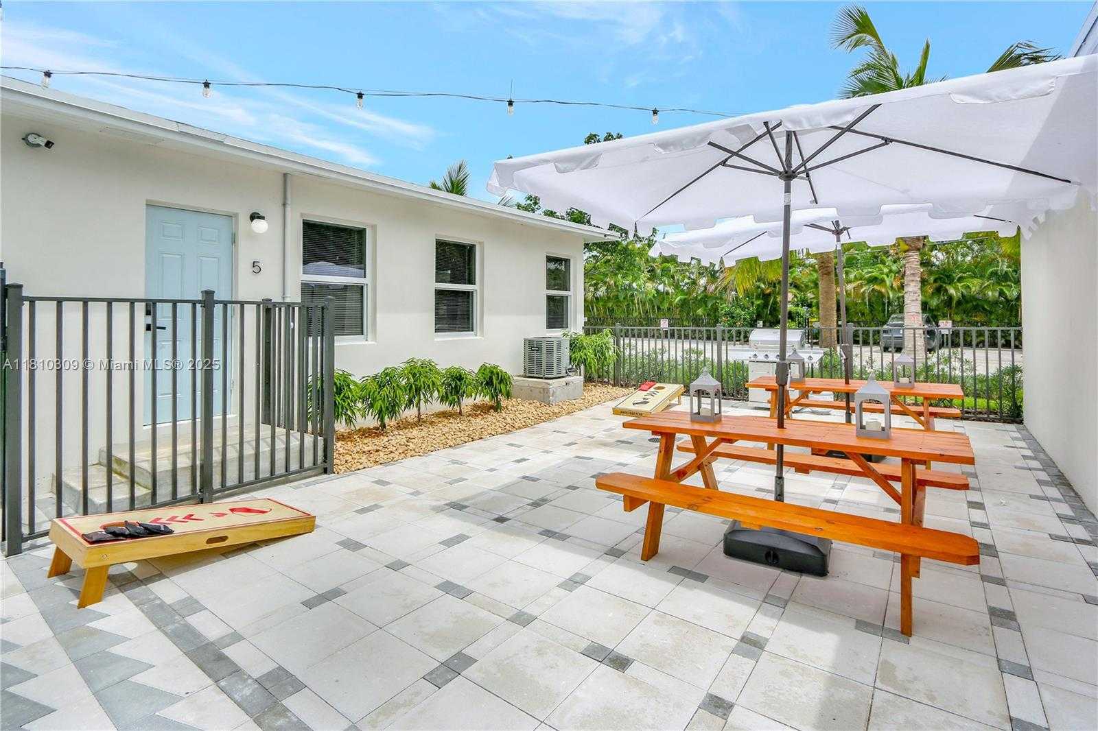 Small Image of Delray Beach Number 14