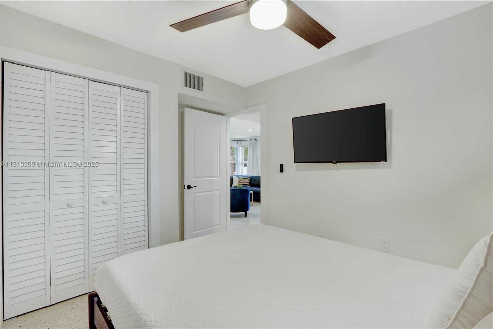 Small Image of Delray Beach Number 35