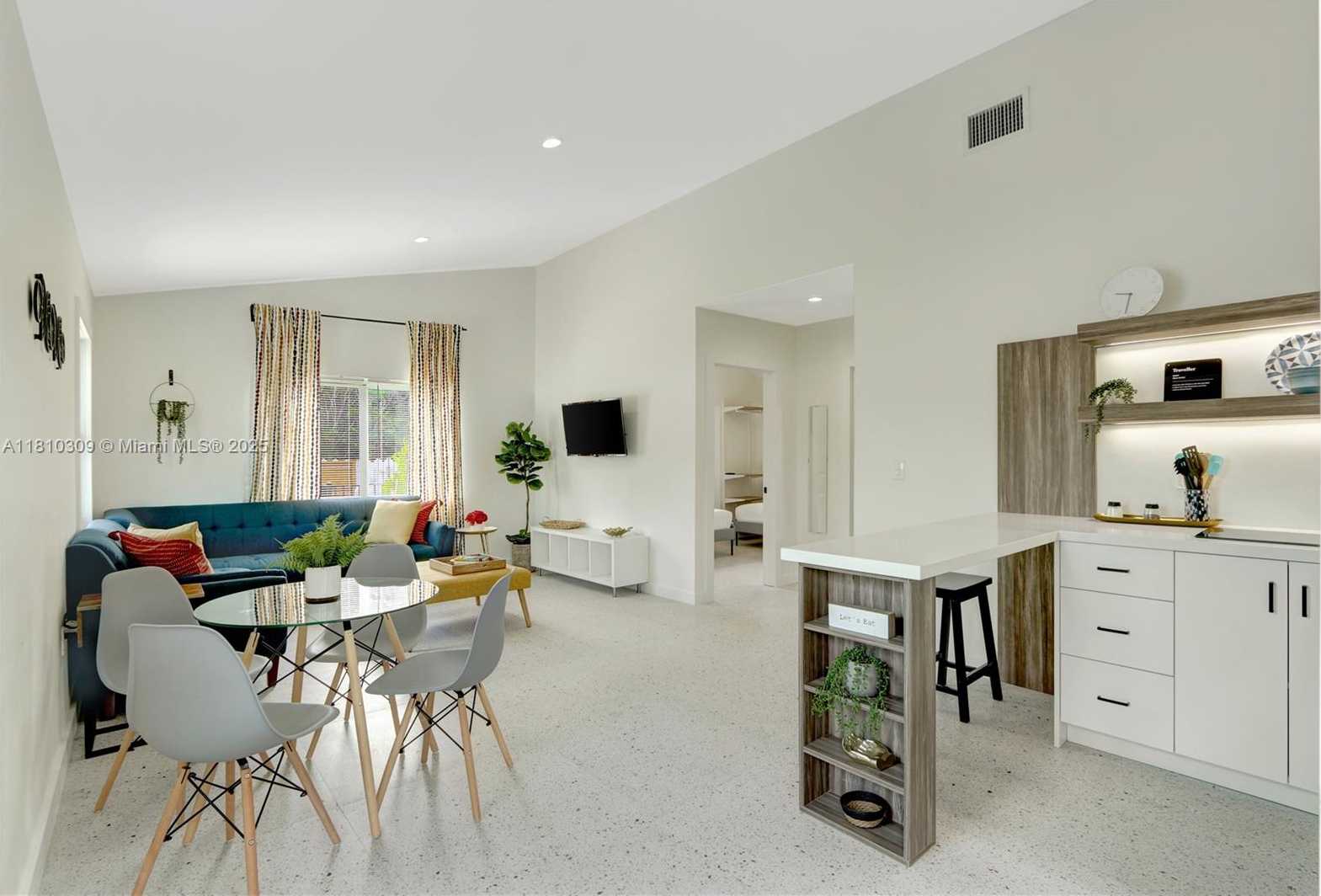 Small Image of Delray Beach Number 38