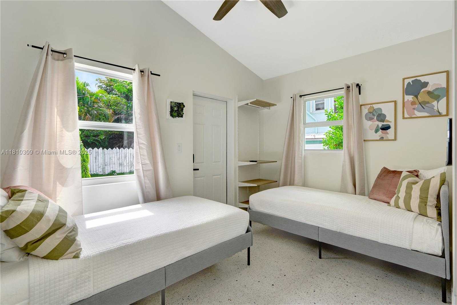 Small Image of Delray Beach Number 40