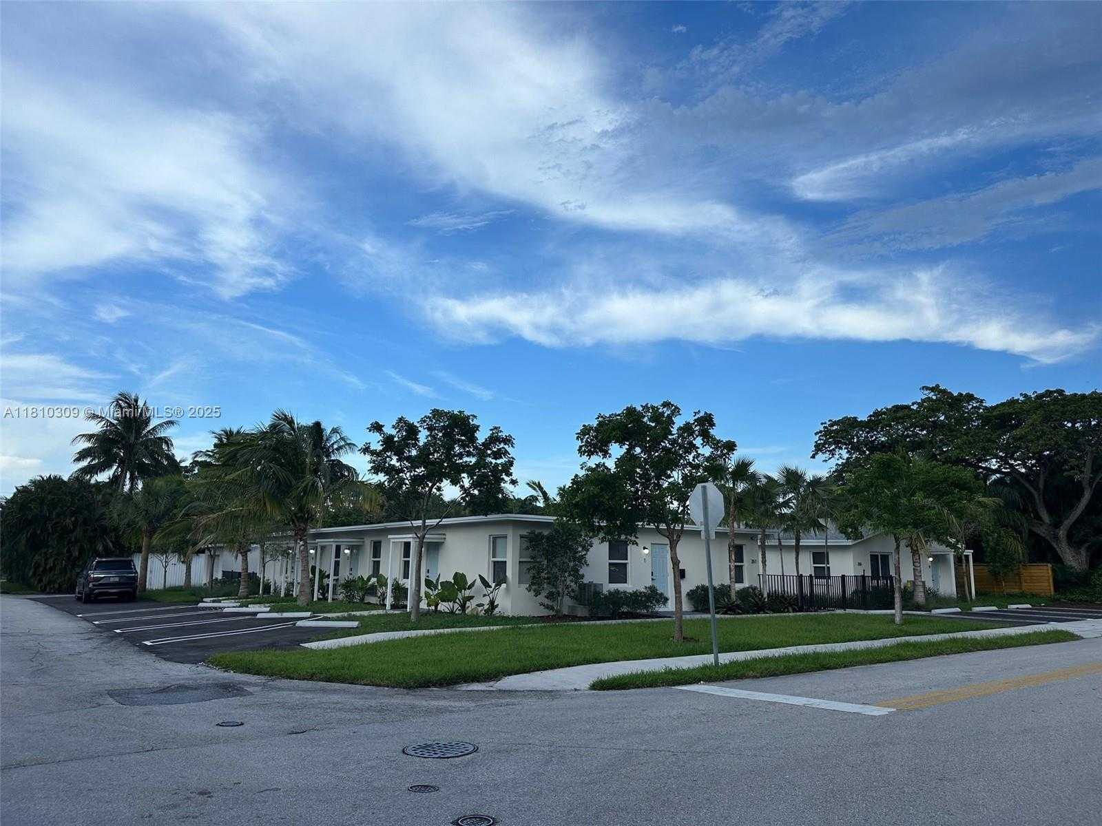 Small Image of Delray Beach Number 9