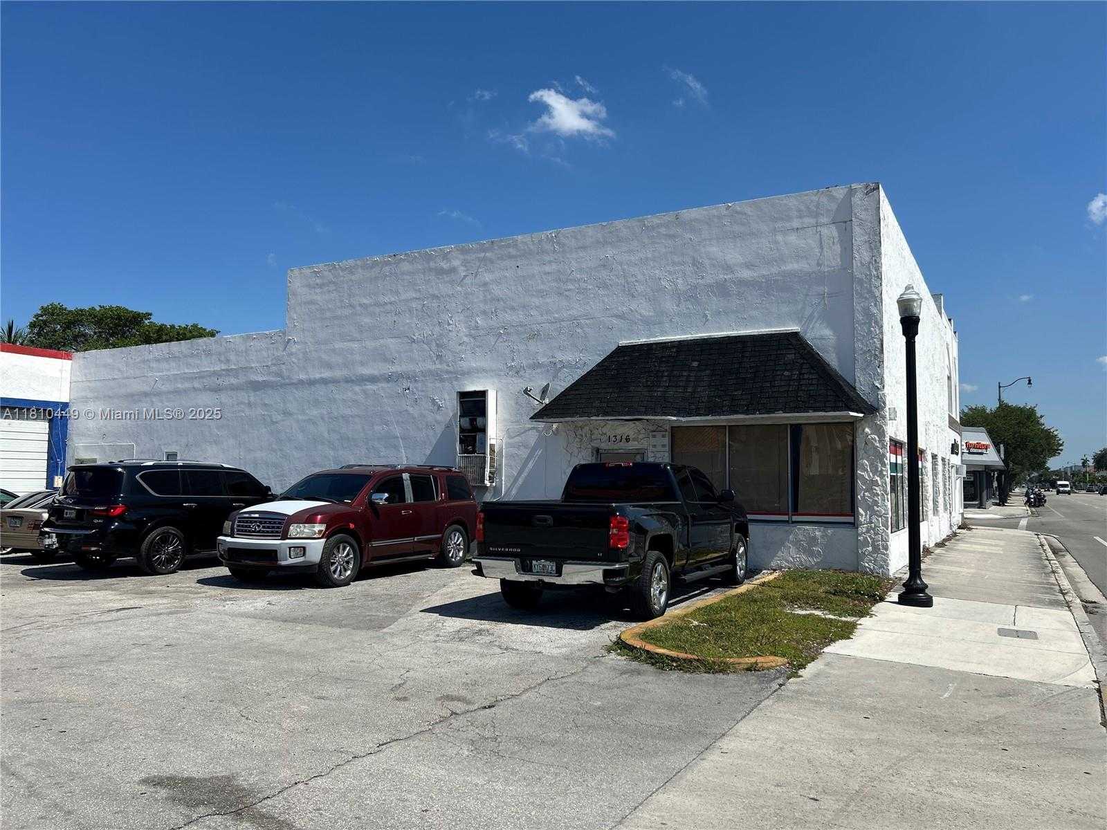 Small Image of 1318 NORTH FEDERAL HWY #1318, Hollywood Number 2