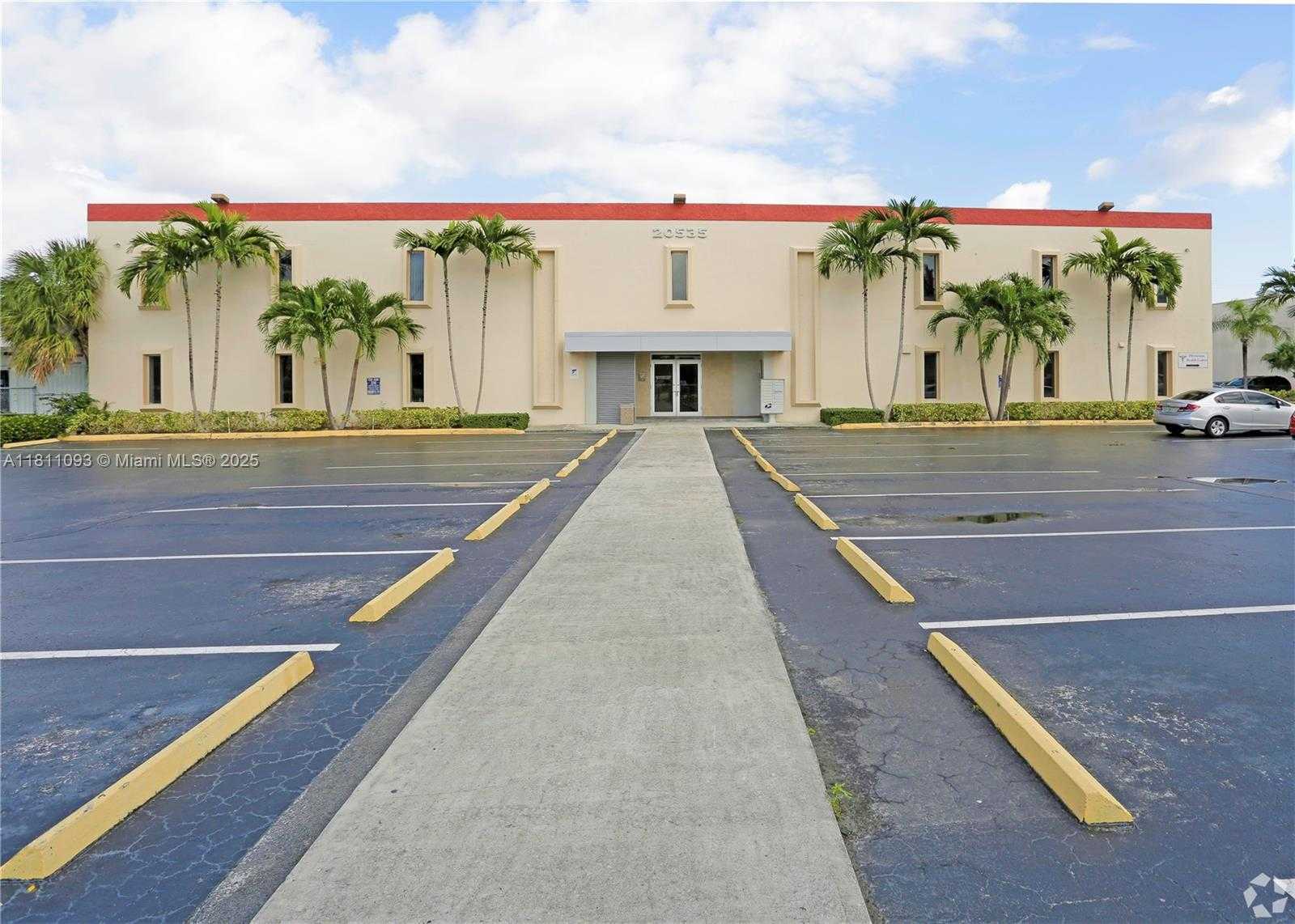 Small Image of Miami Gardens Number 2