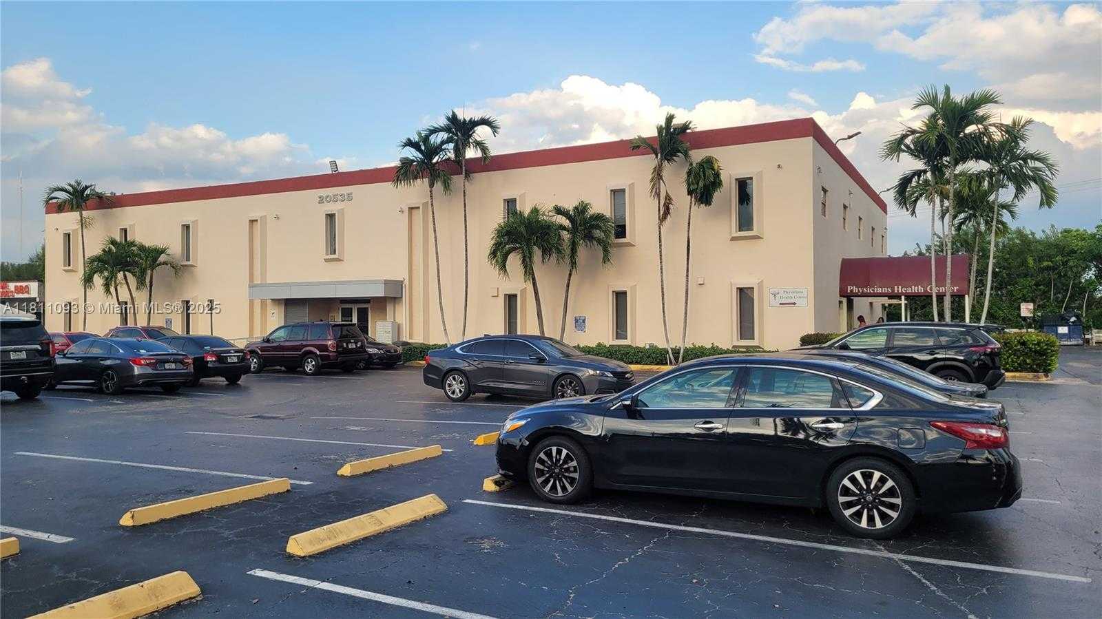 Small Image of Miami Gardens Number 3