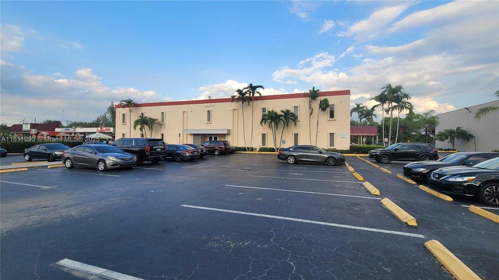 Small Image of Miami Gardens Number 4