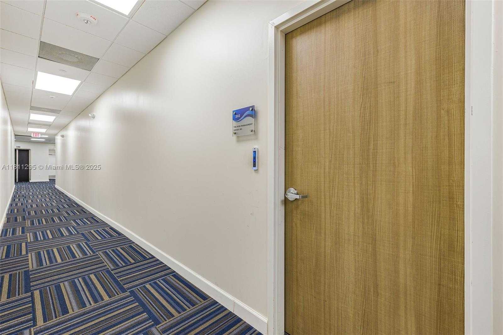 Small Image of 7300 NORTH KENDALL DR, Miami Number 7