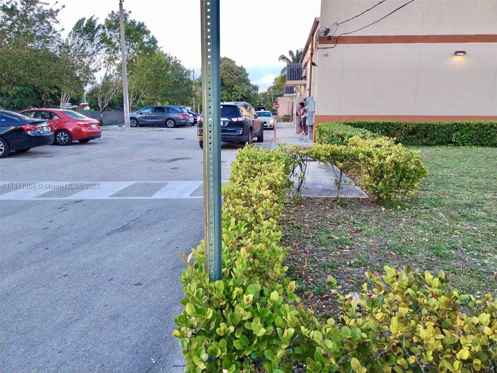 Small Image of 9150 22nd Ave, Miami, FL 33147, USA Number 13