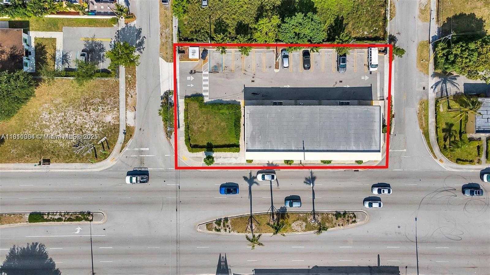 Small Image of 9150 22nd Ave, Miami, FL 33147, USA Number 4