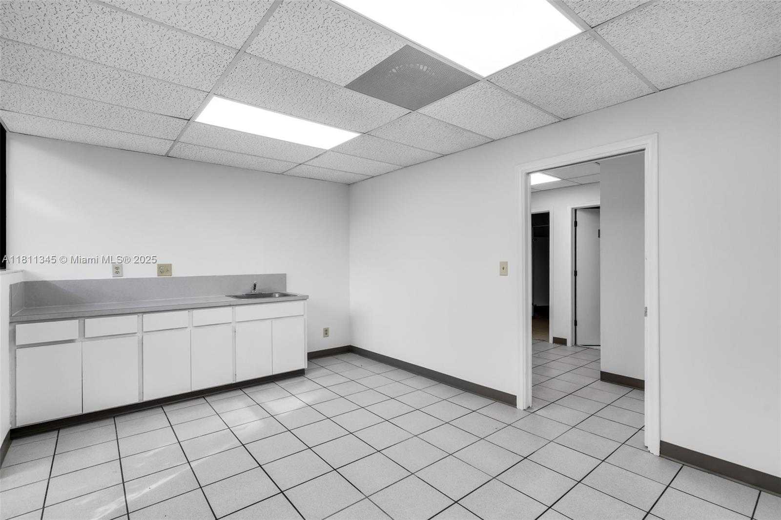 Small Image of 3541 NORTH WEST 53RD ST, Fort Lauderdale Number 16