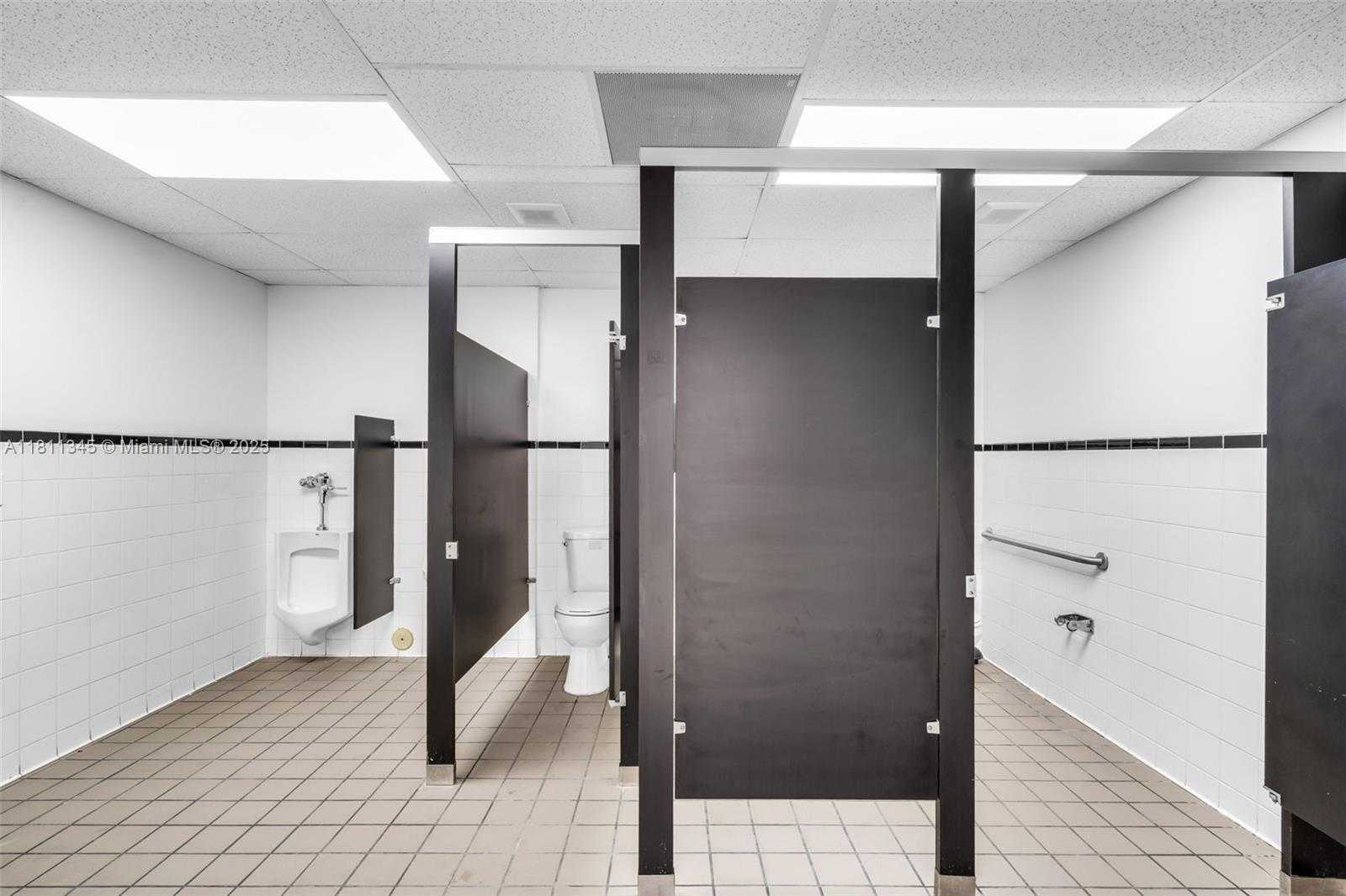 Small Image of 3541 NORTH WEST 53RD ST, Fort Lauderdale Number 18