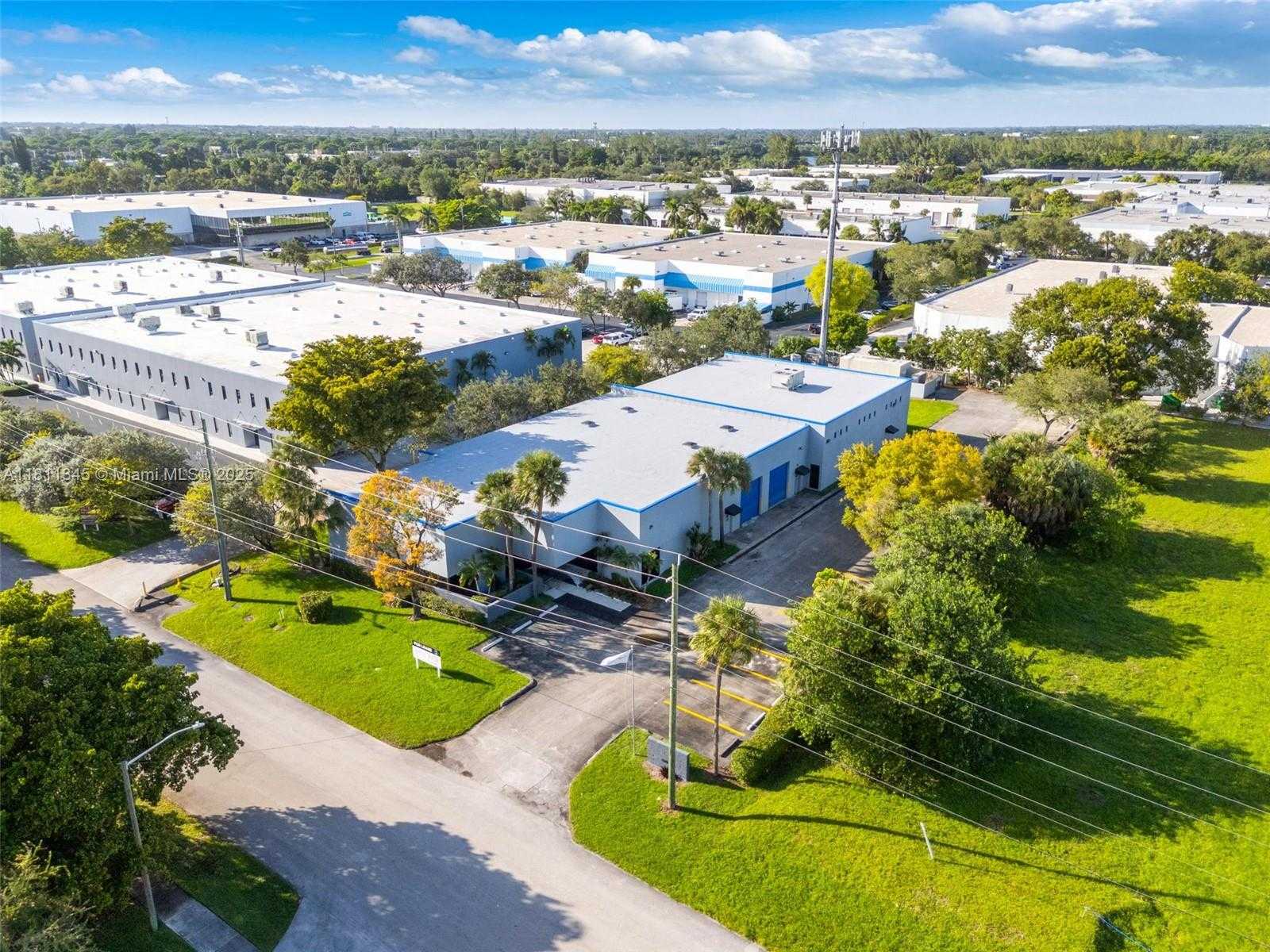 Small Image of 3541 NORTH WEST 53RD ST, Fort Lauderdale Number 22