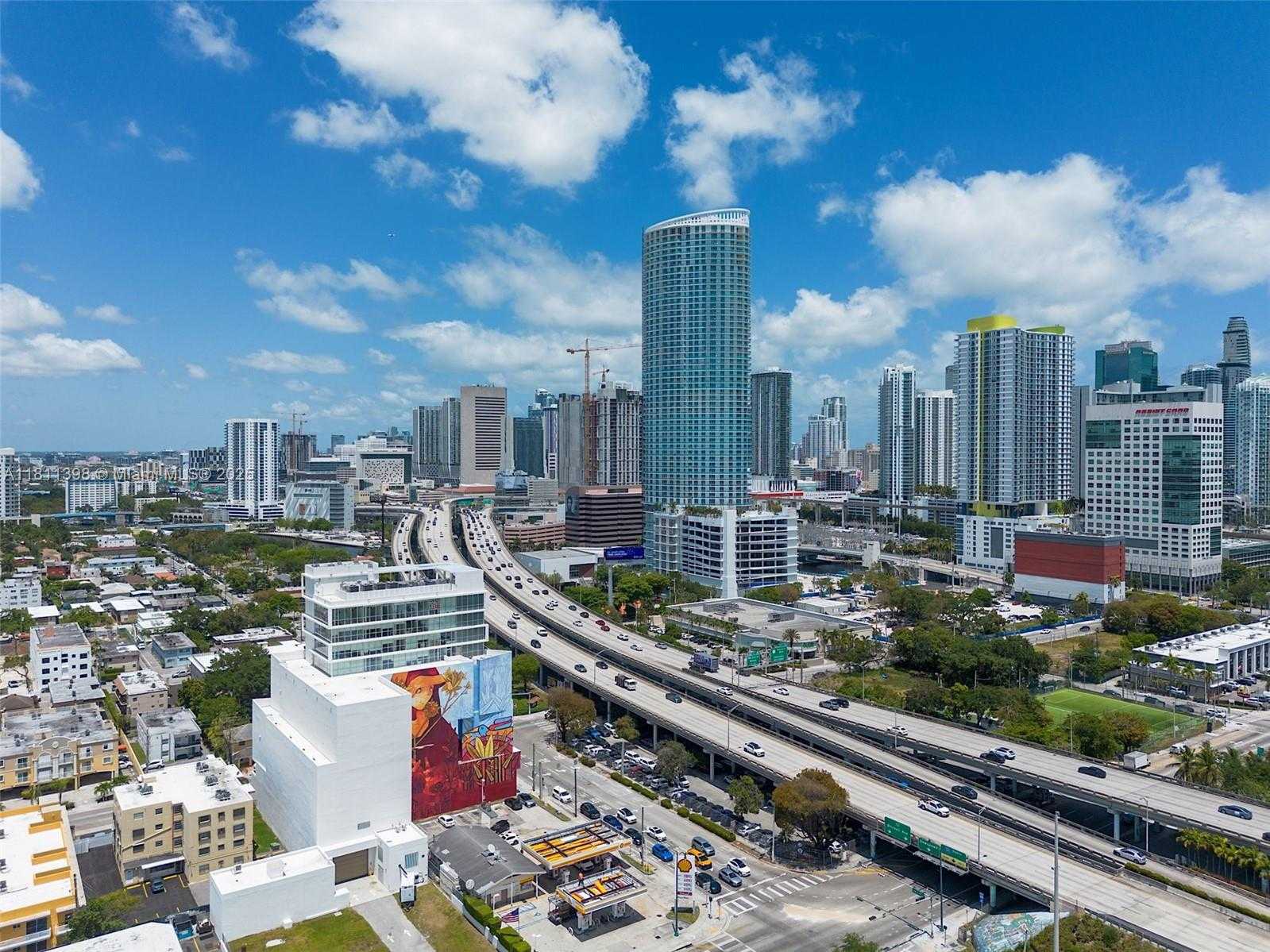 Small Image of 420 SOUTH WEST 7TH ST #1215, Miami Number 17