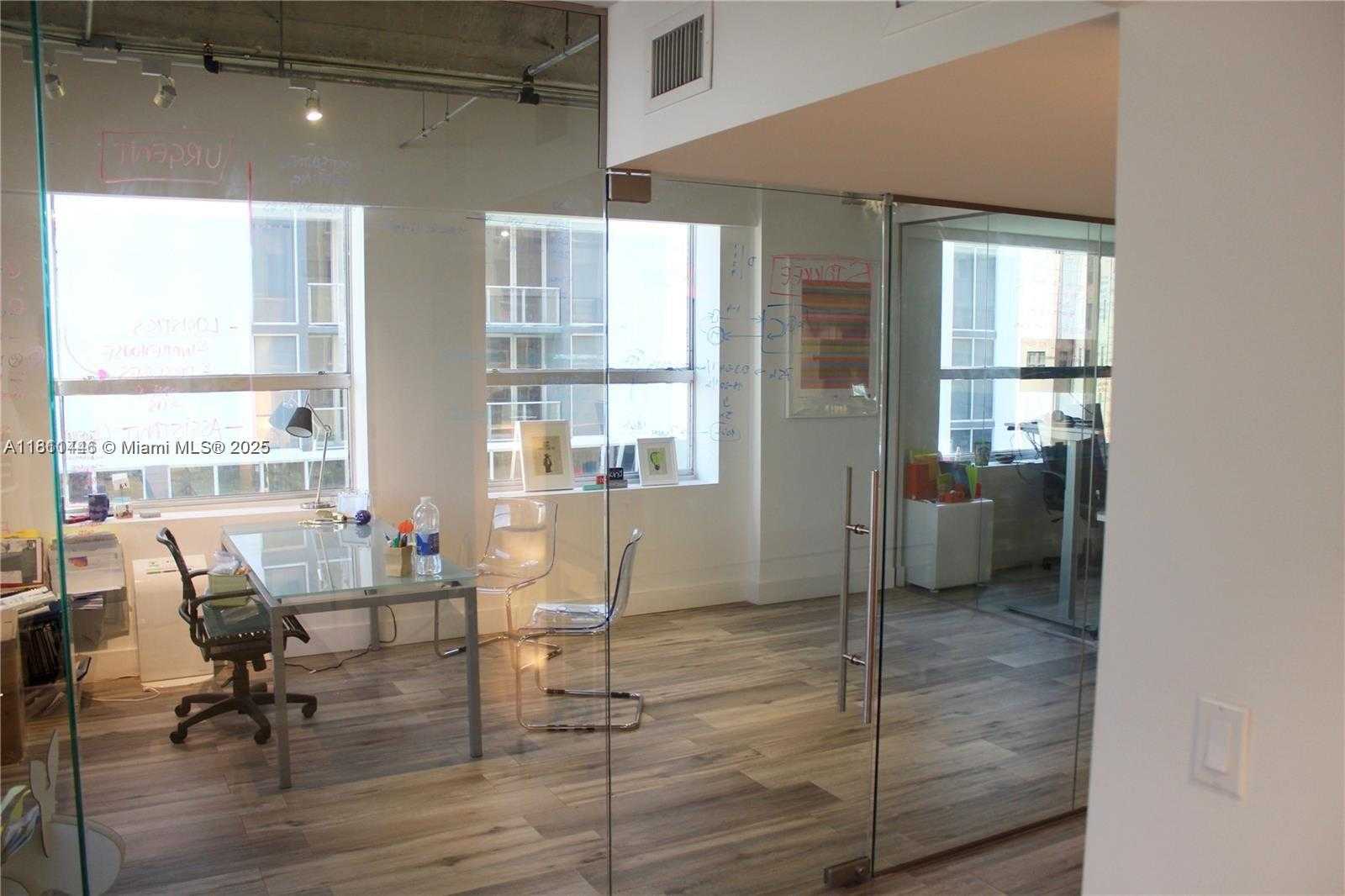 Small Image of 168 SOUTH EAST 1ST ST #501, Miami Number 11