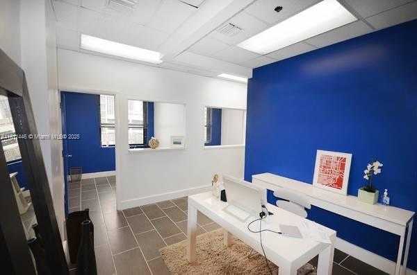 Small Image of 168 SOUTH EAST 1ST ST #501, Miami Number 4
