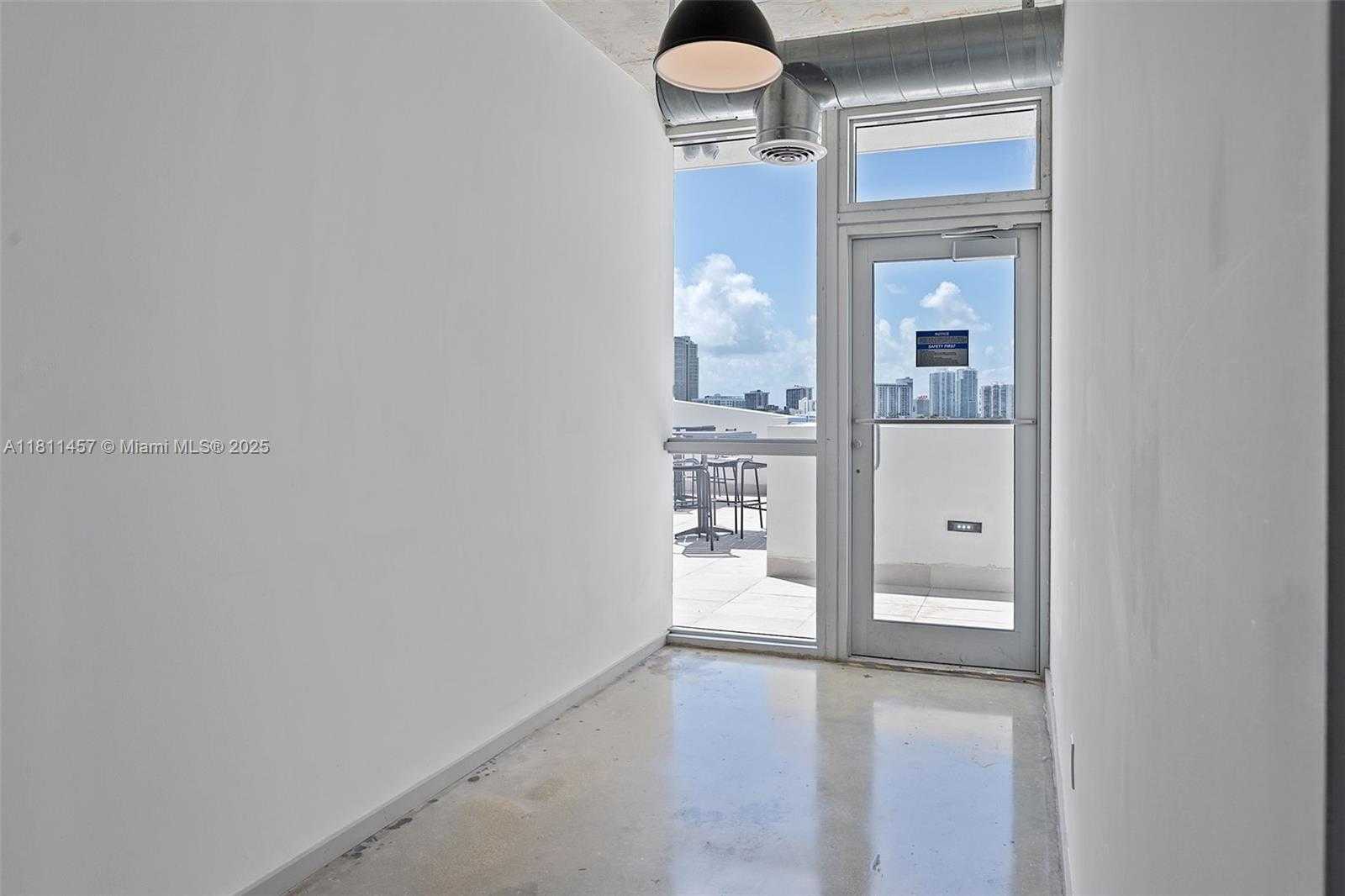 Small Image of 420 SOUTH WEST 7TH ST #906, Miami Number 6