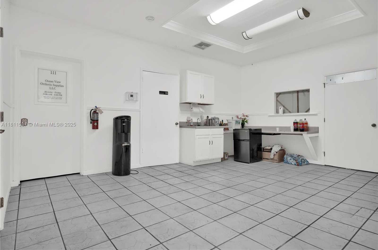 Small Image of 6011 RODMAN ST #107, Hollywood Number 17