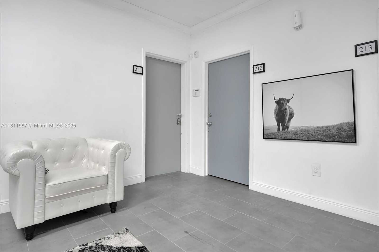 Small Image of 6011 RODMAN ST #107, Hollywood Number 18