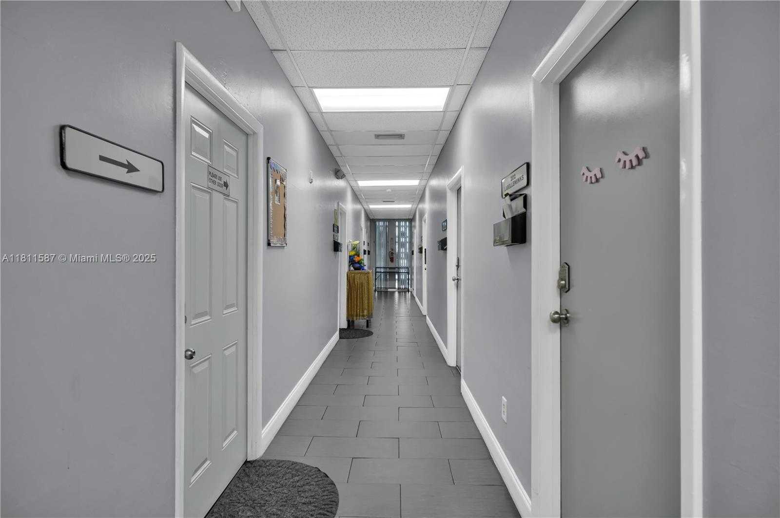 Small Image of 6011 RODMAN ST #107, Hollywood Number 8