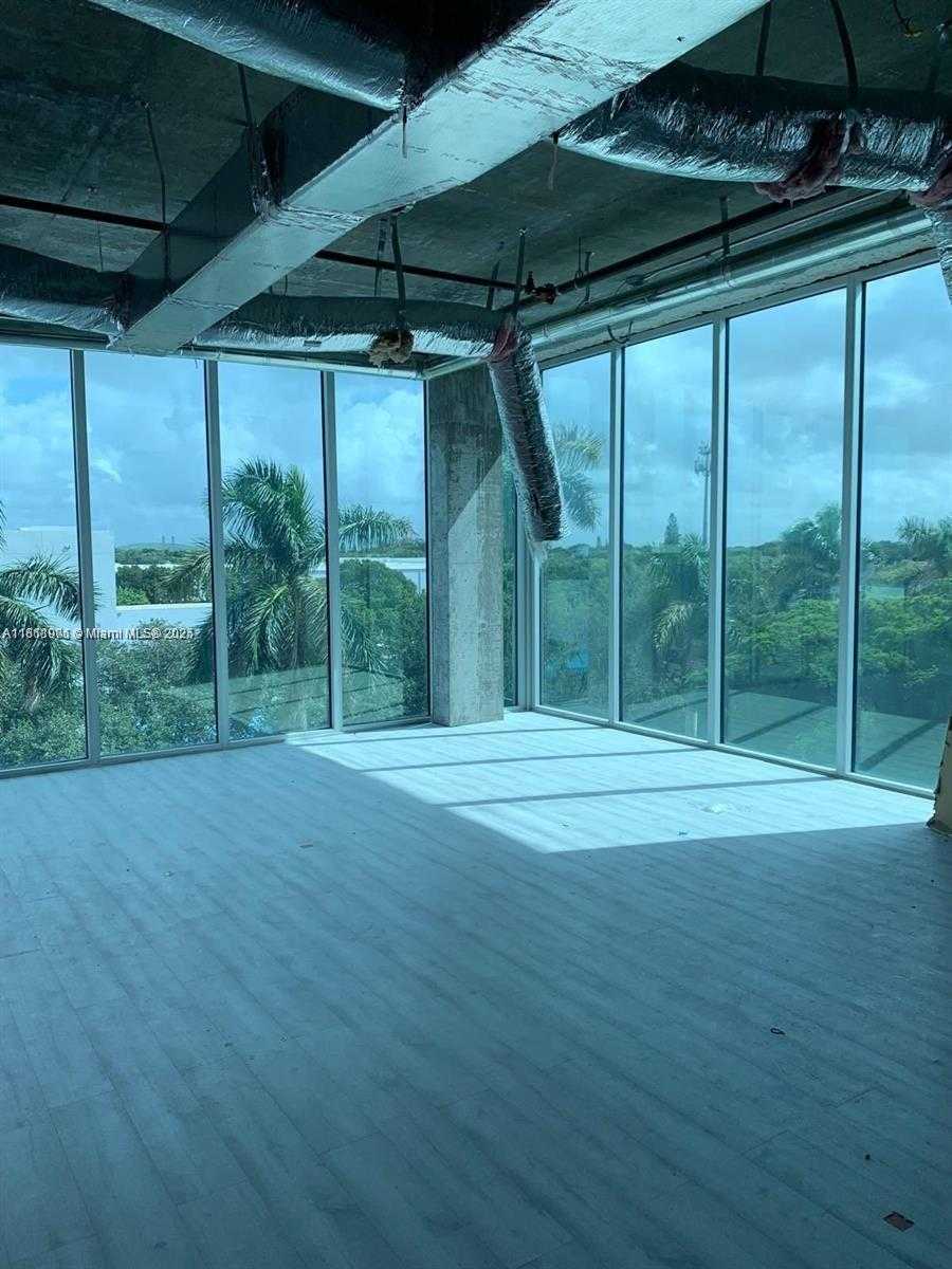 Small Image of 10450 NORTH WEST 33RD ST #309, Doral Number 3