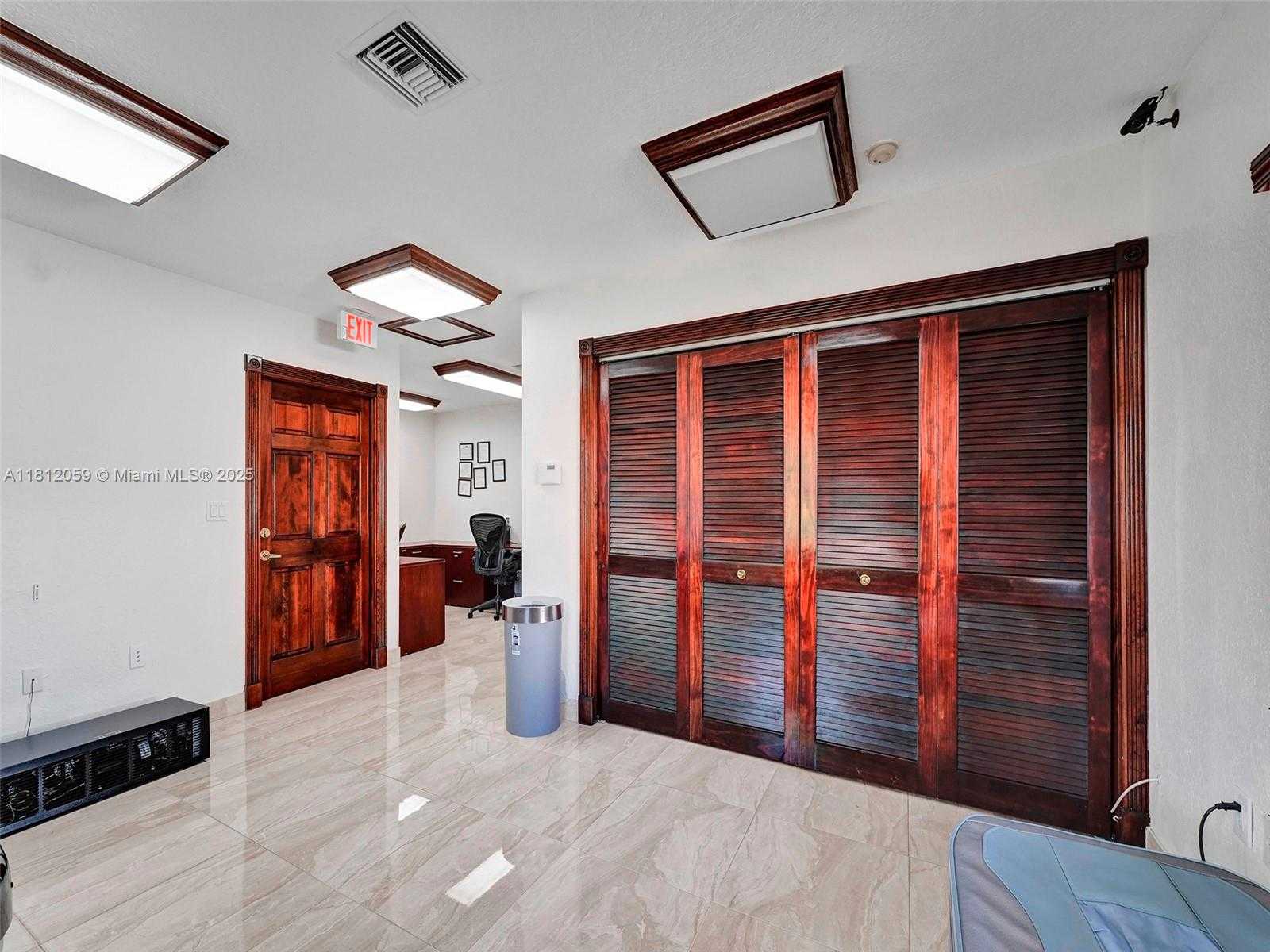 Small Image of 2600 NORTH ANDREWS AVE, Wilton Manors Number 16