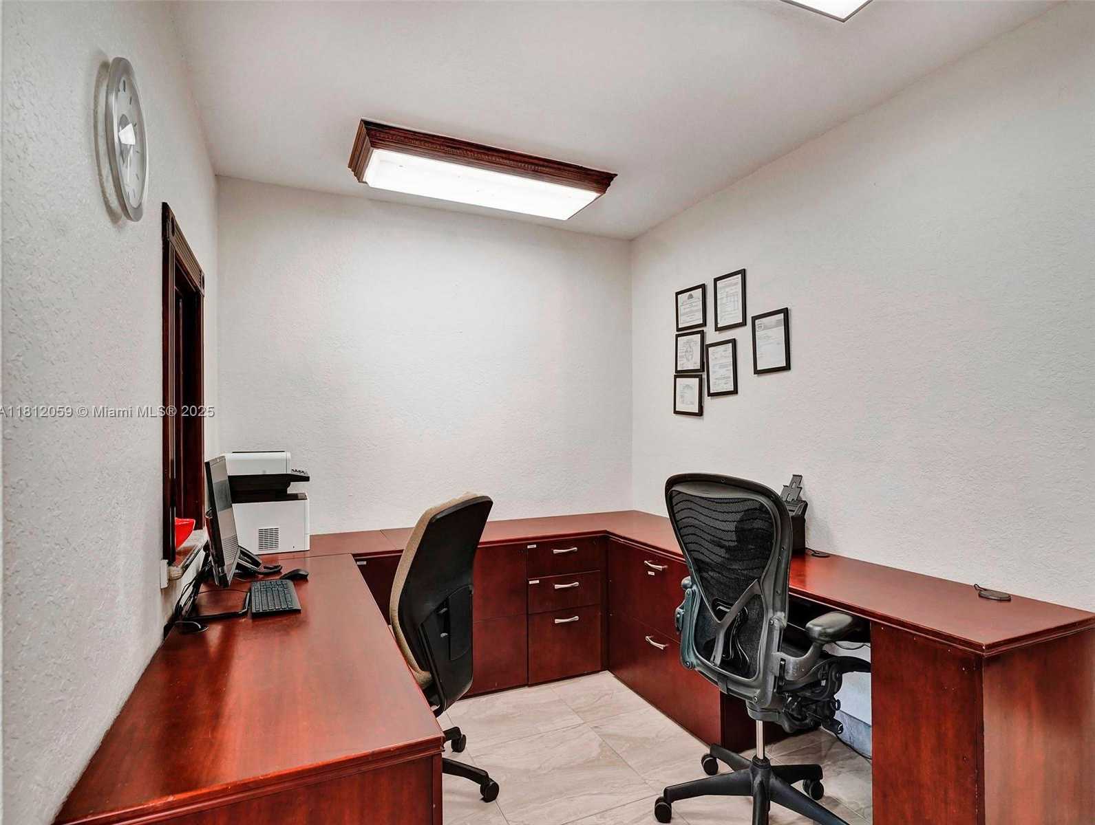 Small Image of 2600 NORTH ANDREWS AVE, Wilton Manors Number 17