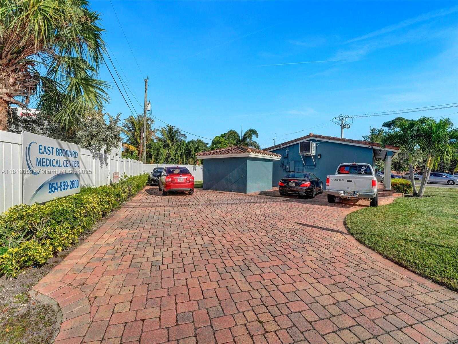 Small Image of 2600 NORTH ANDREWS AVE, Wilton Manors Number 23