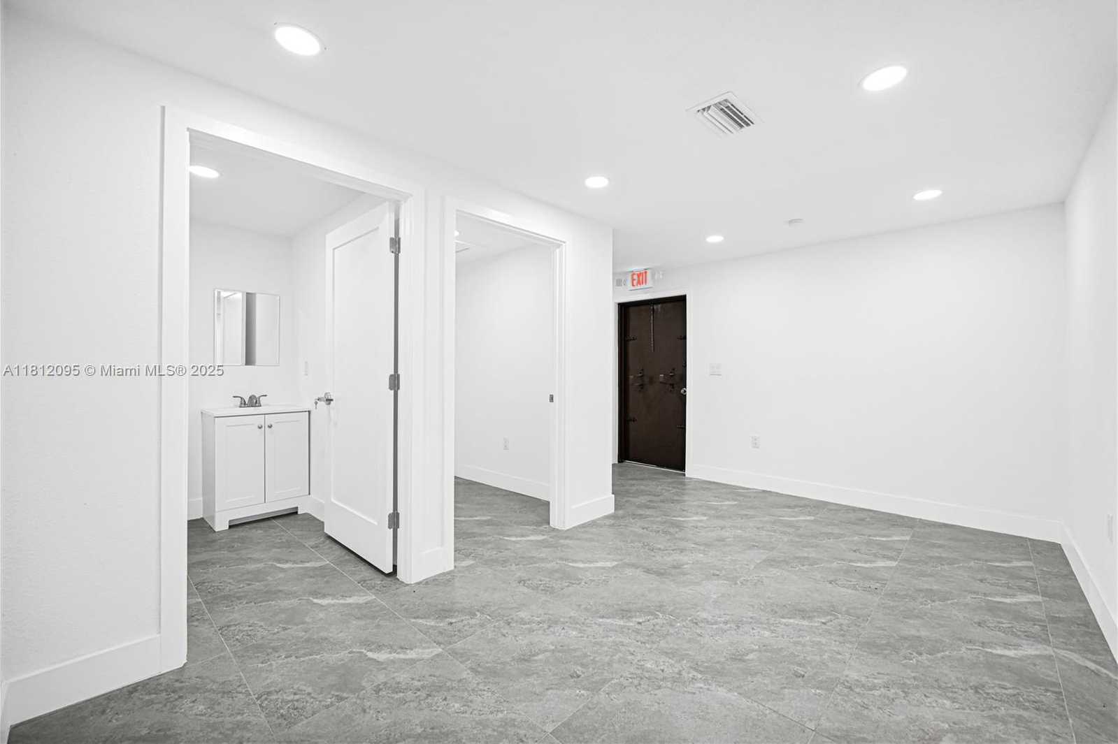 Small Image of 4630 NORTH WEST 7TH ST, Out of City Number 14