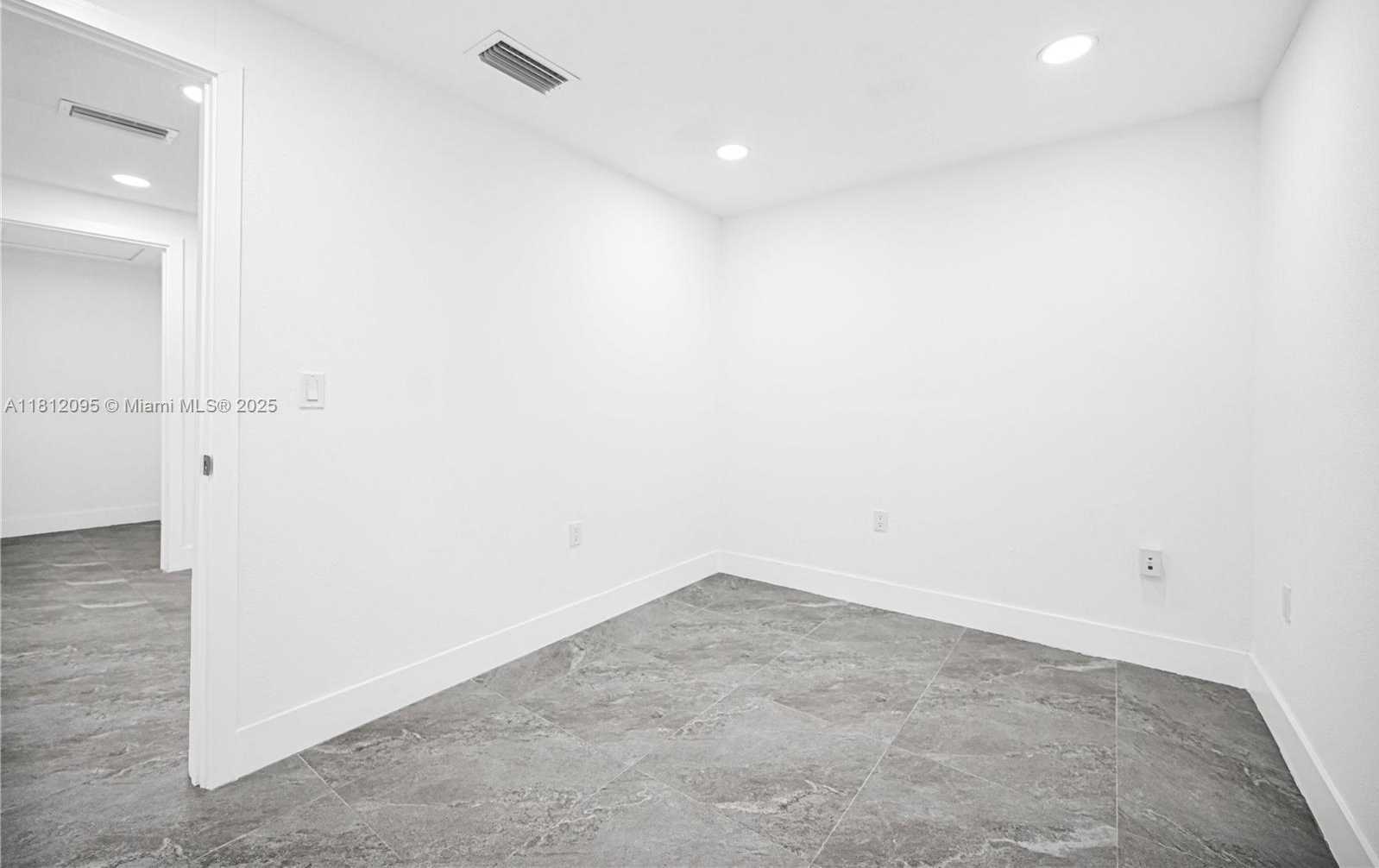 Small Image of 4630 NORTH WEST 7TH ST, Out of City Number 16