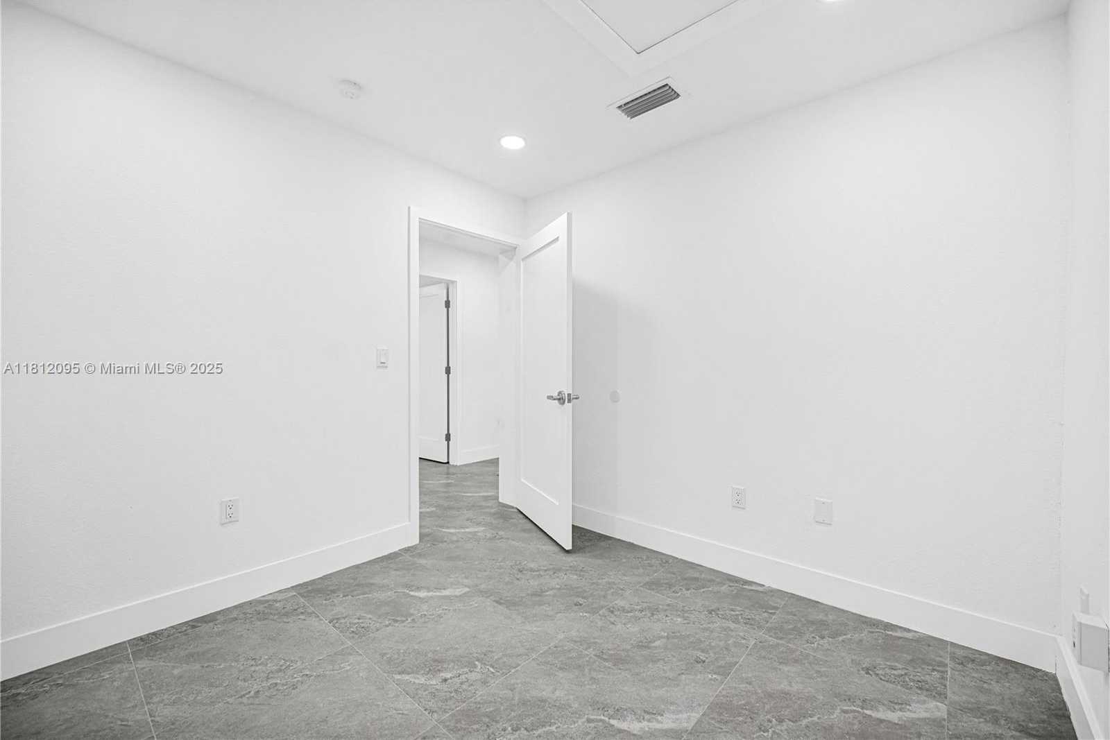 Small Image of 4630 NORTH WEST 7TH ST, Out of City Number 21